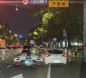 宁波街头4700万跑车被撞，定损406万？朱某编造谣言被罚