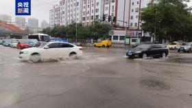 甘肃兰州发布暴雨红色预警 局地降雨量可达100毫米以上