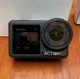 大疆Osmo Action 5 Pro曝光：1/1.3英寸CMOS传感器加持  第1张